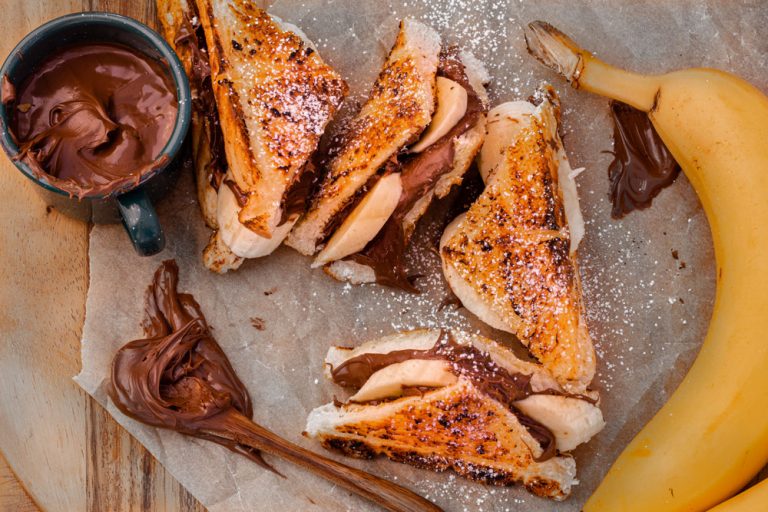 Chocolate  Hazelnut and Banana  Dessert Braaibroodjies