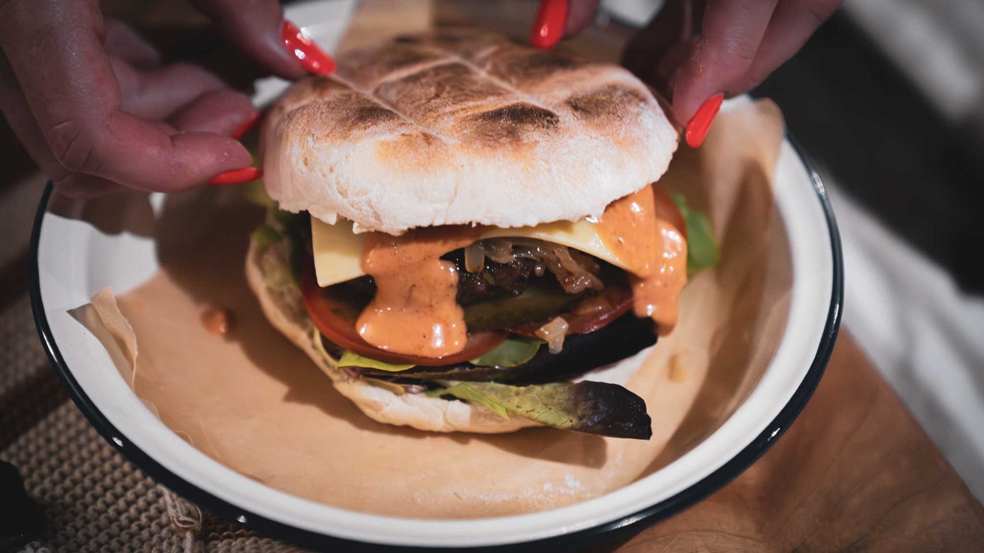 Roosterkoek Cheeseburgers: A South African Twist on the Classic Burger: step 12