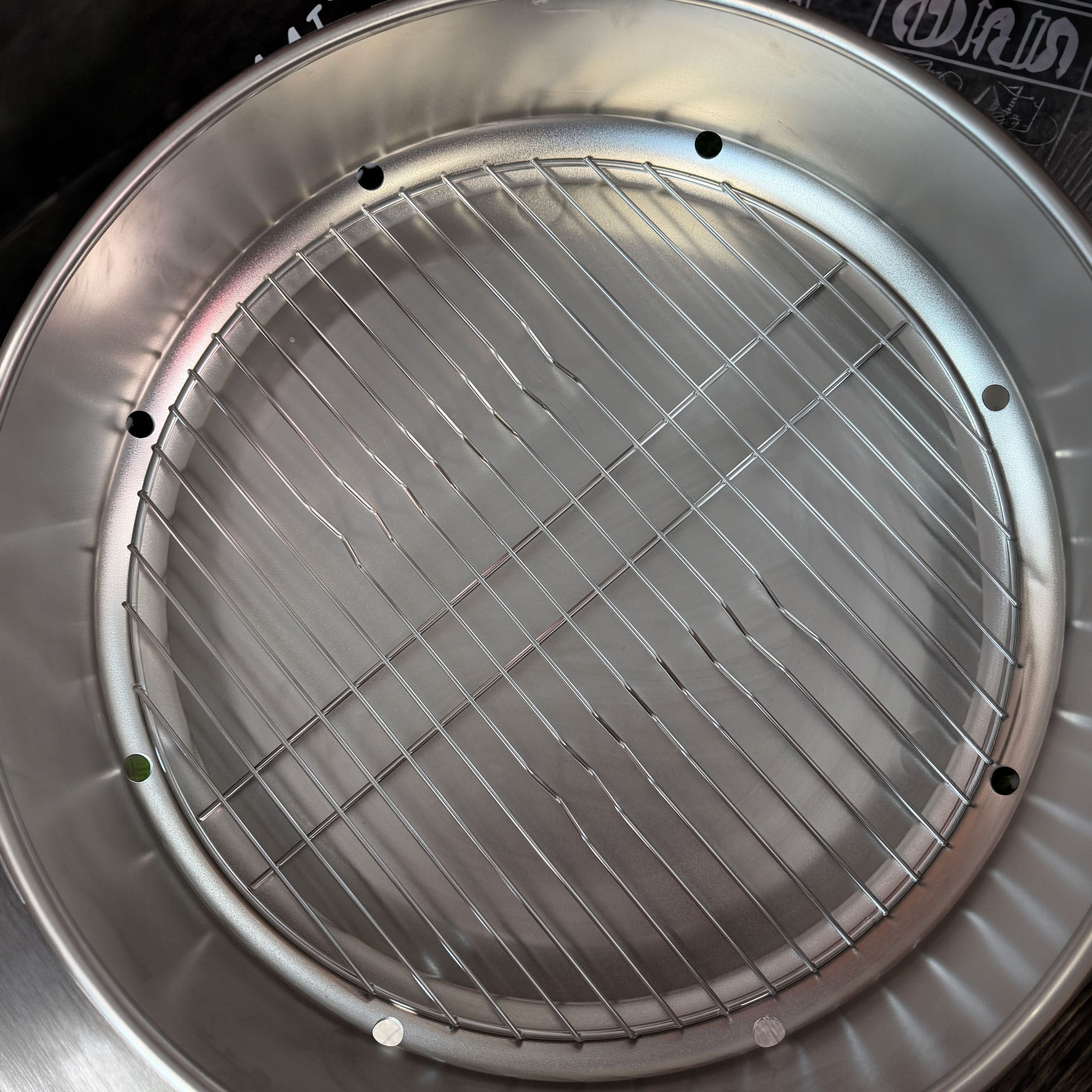 Alternative view of Charcoal Grate